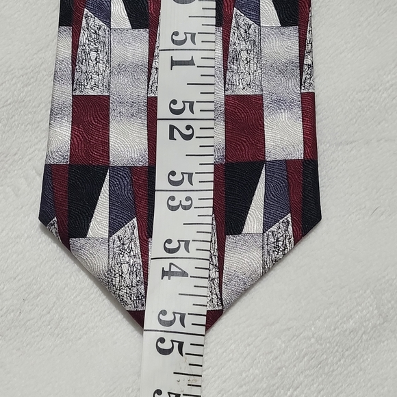 John Clarendon silk tie - Picture 6 of 6